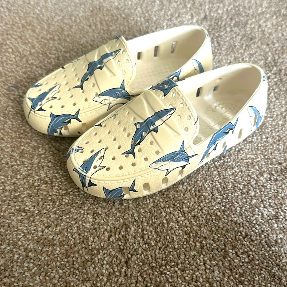 Shark Floafers